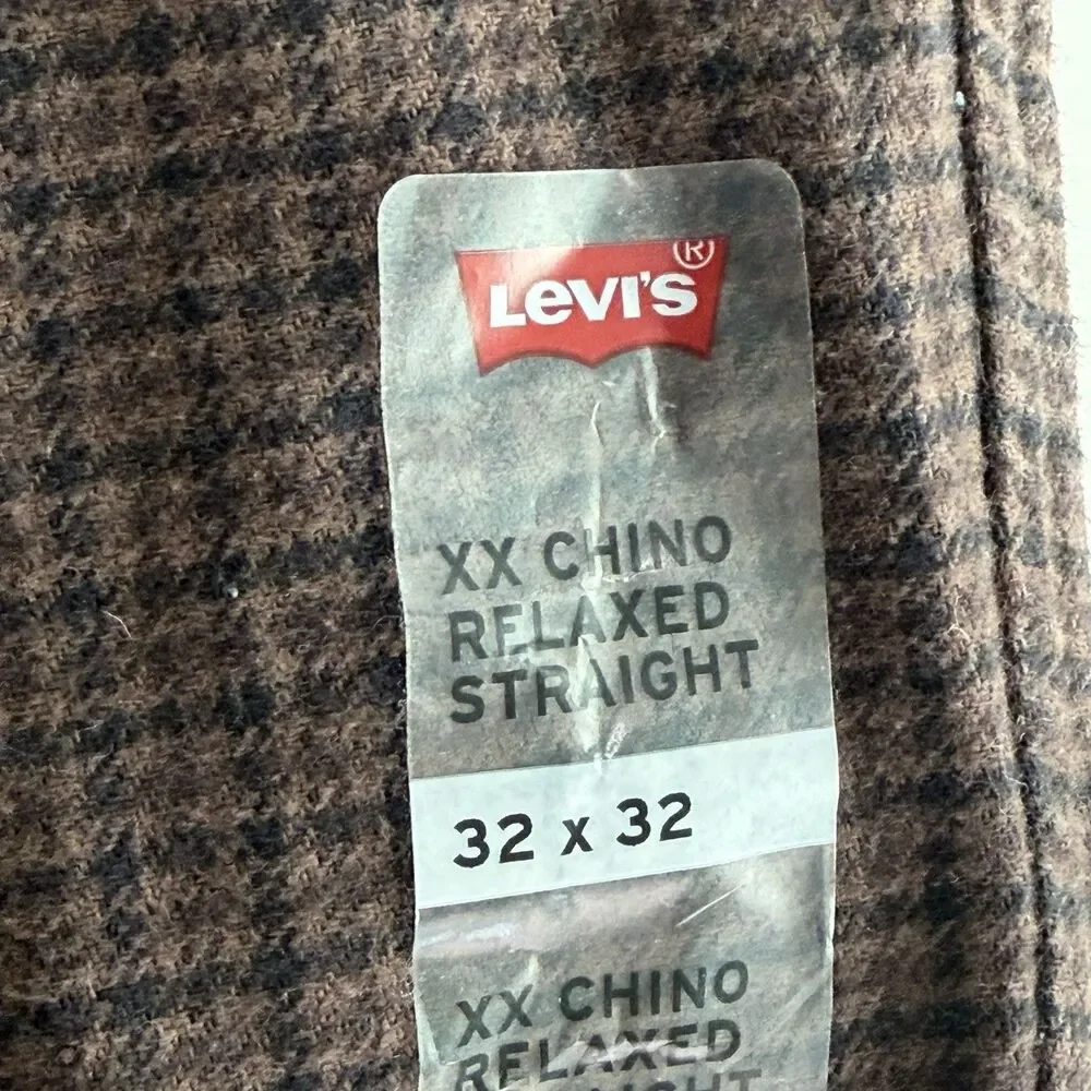 Levis levi brown